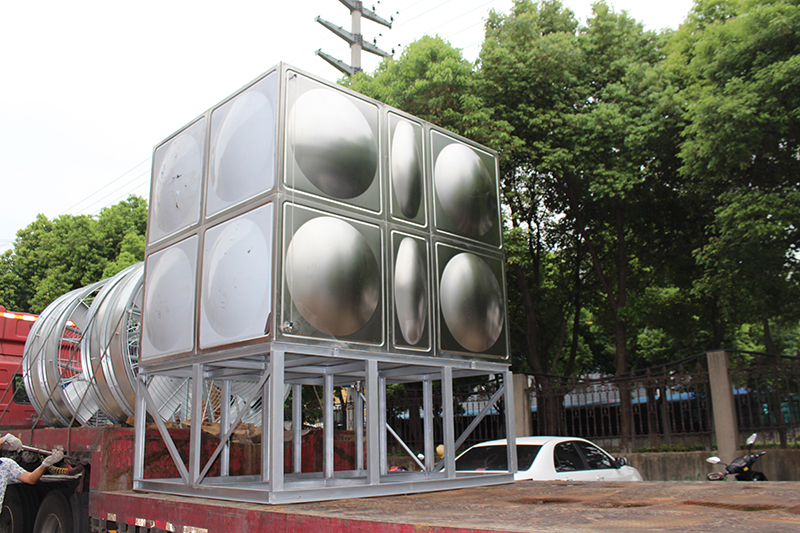 橫流閉式冷卻塔包裝運輸 橫流閉式冷卻塔包裝運輸